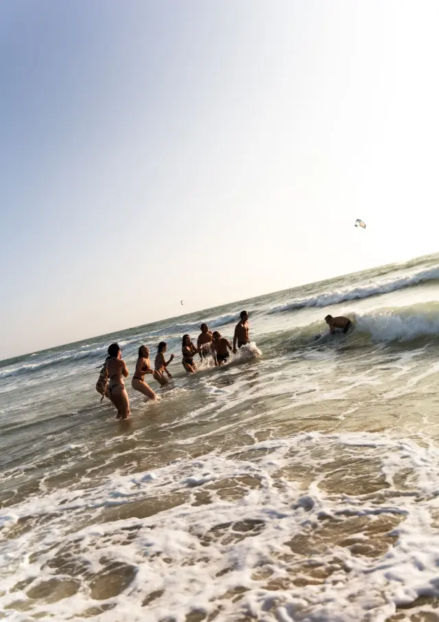 Samuser Friends Montalivet Beach